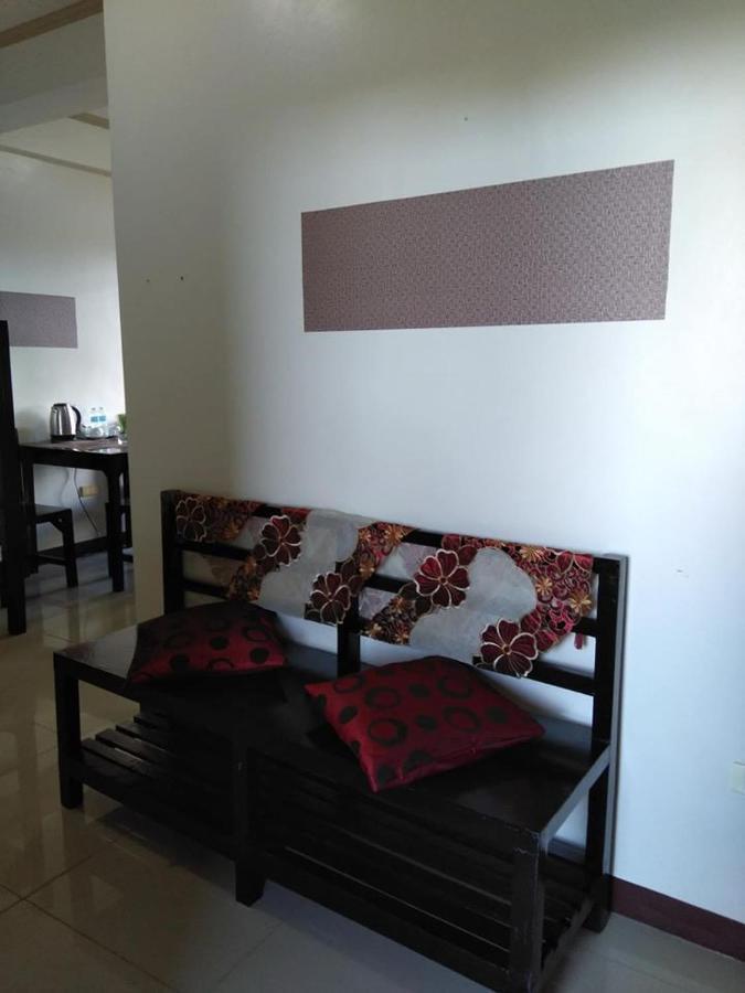 V.F. Riton Apartelle ラオアグ エクステリア 写真